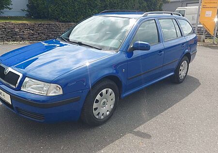 Skoda Octavia Tour,137576km,guter Zustand,Tüv Au neu