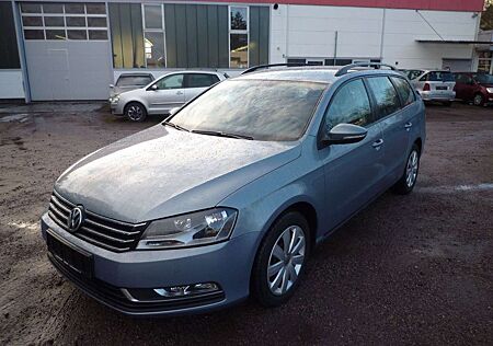 VW Passat Variant Volkswagen Trendline BlueMotion