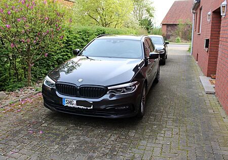 BMW 540i 540 xDrive Sport Line Stdhei Anhängerkupplung