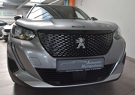 Peugeot 2008 Allure Pack 8EAT LED Navi 180°Kamera Tempo