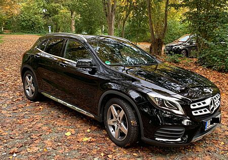 Mercedes-Benz GLA 220 4Matic 7G-DCT AMG Line