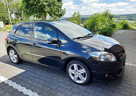 Toyota Auris 1.6 Club