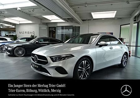 Mercedes-Benz A 200 *Limousine Progressive Pano Distro AHK Lim