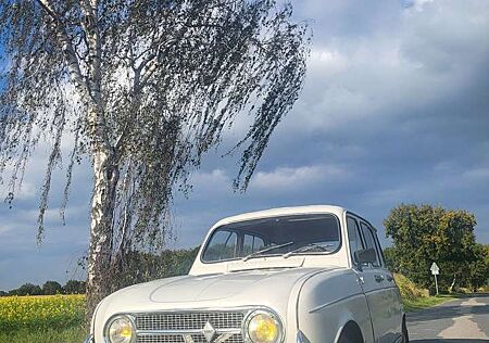 Renault R 4 L