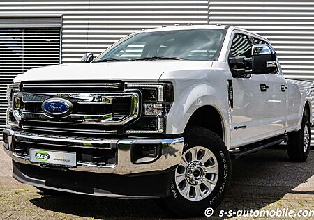 Ford F 350 XLT Super Duty 6.7L Turbo Diesel Crew Cab