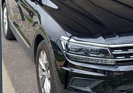 VW Tiguan Volkswagen 2.0 TDI SCR (BlueMotion Technology) DSG Highline