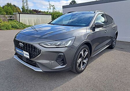 Ford Focus Active X*ACC*Assistenz*HUD*L+SHZ*Navi*RFK*1.Hd.