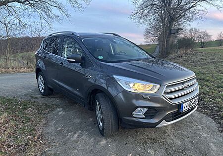 Ford Kuga 1.5 EcoBoost 4x4 Aut. Cool