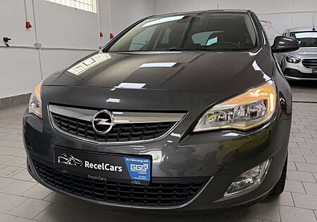 Opel Astra Design Edition 1.4 TURBO*PDC*SHZ*LENKRADHEIZUNG*