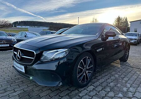 Mercedes-Benz E 220 d COUPE LEDER WIDESCREEN LED NAVI AVANTGA