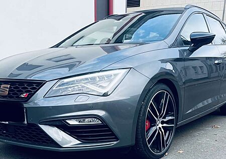 Seat Leon ST 2.0 TSI 4Drive DSG Cupra 300 Top Zustand