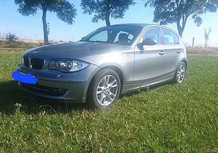 BMW 118i 118 (e87)