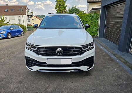 VW Tiguan Volkswagen 1.5 TSI OPF DSG R-Line