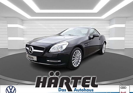 Mercedes-Benz SLK 200 CGI Roadster (+LEDER+NAVI) Bluetooth Klima