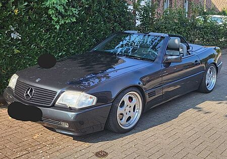 Mercedes-Benz SL 500 Sehr gute Ausstattung