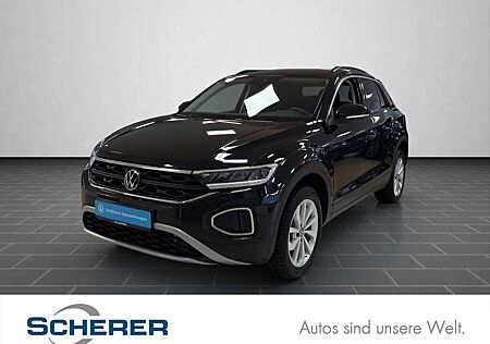 VW T-Roc Volkswagen 1.5 TSI Life ACT DSG NAVI SHZ 17" RearView