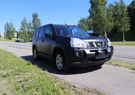 Nissan X-Trail 2.0 dci 4x4 DPF SE