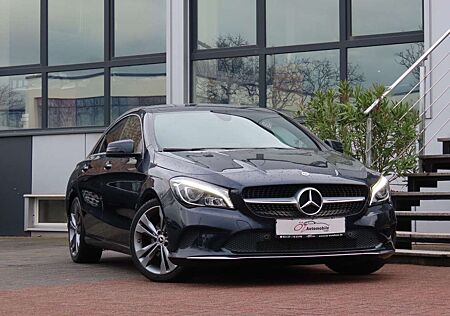 Mercedes-Benz CLA 180 Urban Auto. Keyless