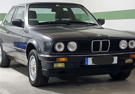 BMW 323 E30 Coupe Phase 1