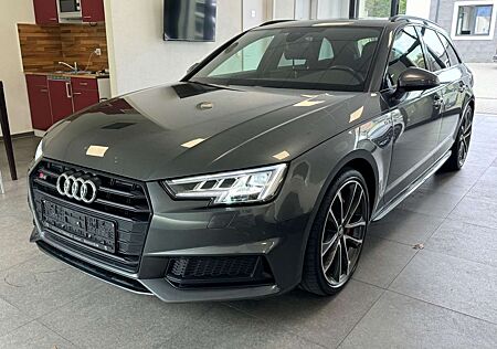 Audi S4 Avant 3.0 TFSI-Matrix LED-Panorama-B&O-