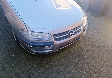 Opel Omega CD