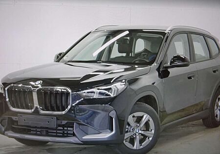 BMW X1 20 i sDrive, Steptronic, Leder, Navi, AHK, Sitzhz.