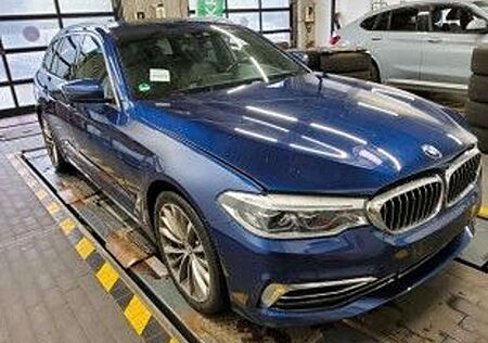 BMW 530 dxD/HUD/Panor/LEDerSportStz/AHK/360°/LuxL