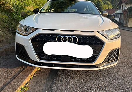 Audi A1 25 TFSI advanced