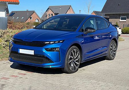 Skoda Enyaq Coupé 85 Sportline Vollausstattung, HUD, LED, 360°, ACC, WÄRMEPUMPE, GLASDACH