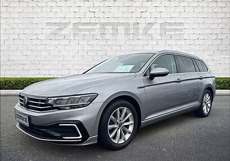 VW Passat Variant Volkswagen GTE 1.4 TSI DSG Hybrid 3,99% StandHZG Navi Leder L