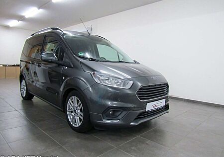 Ford Tourneo Courier Titanium,Erste Hand,Neu Zahnriem