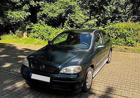 Opel Astra 1.6