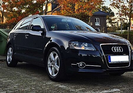 Audi A3 2011 AUDİ 1.4 TFSI Sportback Attraction