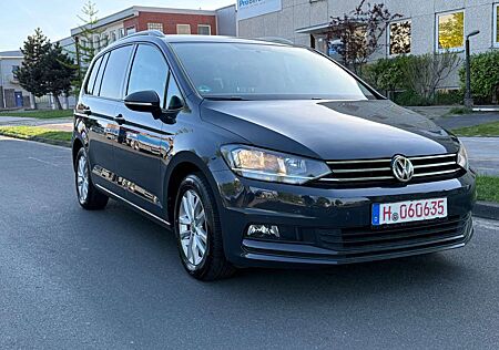 VW Touran Volkswagen Comfortline BMT/Start-Stopp