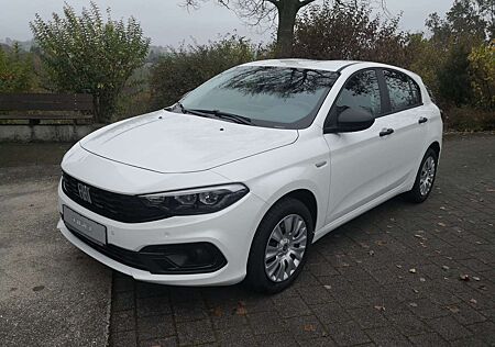 Fiat Tipo 5-Türer 1.5 LIFE Hybrid (131PS) *Automatik*