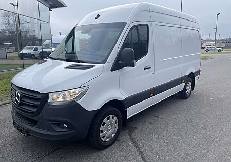 Mercedes-Benz Sprinter 317 CDI L2/H2 Navi*AHK*Kamera*Totwinkel