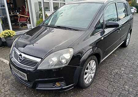 Opel Zafira CATCH ME !! 7SITZER GEPFLEGT !!