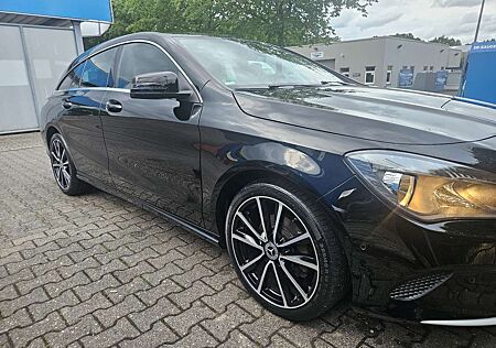 Mercedes-Benz CLA 180 Shooting Brake d