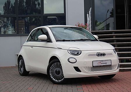 Fiat 500E Limousine 42 kWh Navi CarPlay