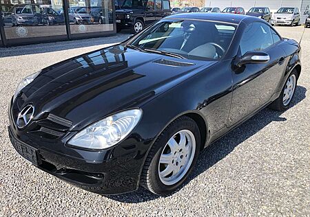 Mercedes-Benz SLK 200 Kompressor 6-Gang*Airscarf*COMAND*2.Hand*