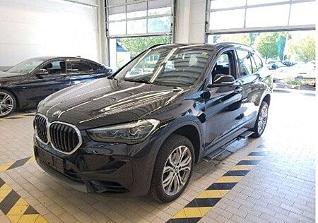 BMW X1 sDrive 18i Aut/Navi/LED/Kamera/SportSitz/HiFi