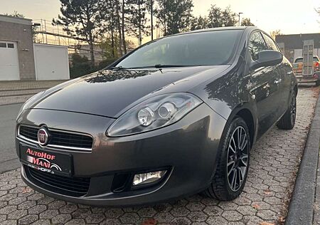 Fiat Bravo 1.6 16V Multijet Street/Leder/TÜV /Klima