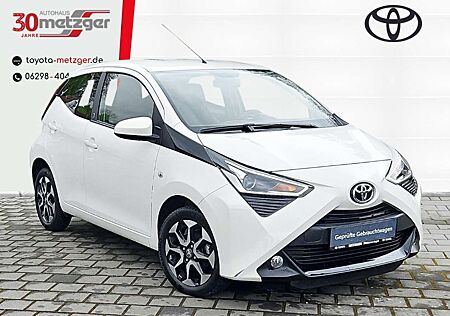Toyota Aygo 1.0 Team D +Apple CarPlay +Android Auto