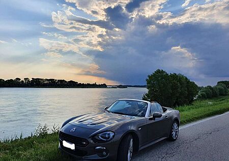Fiat 124 Spider 1.4 MultiAir Turbo Lusso