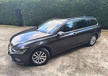 VW Passat Variant Volkswagen 2.0 TDI SCR Business