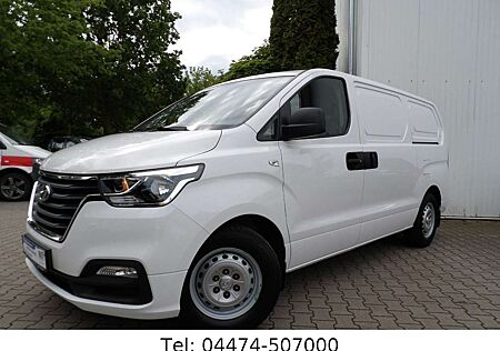 Hyundai H-1 Cargo Eco 2.5 CRDI 2.3 Tonnen Anhängelast!