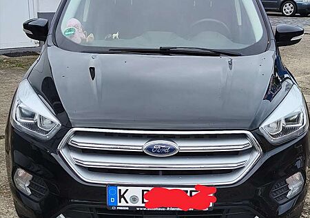 Ford Kuga 1.5 EcoBoost 4x4 Aut. Titanium