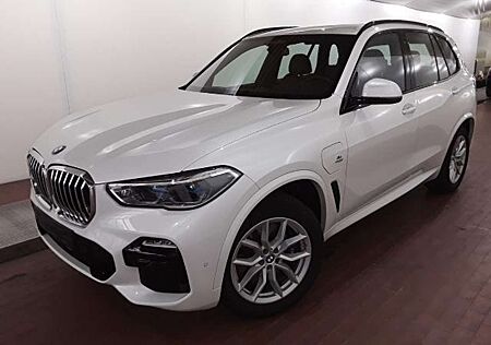 BMW X5 xDrive45e M Sport / Surround + HeadUp *1.Hand*