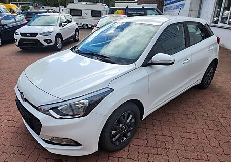 Hyundai i20 1.2 - Klima/ALU/WR/Sitzheizung