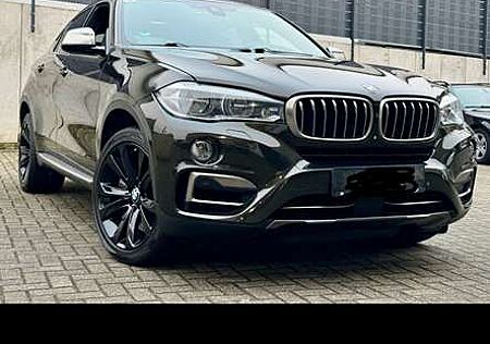 BMW X6 xDrive 50 i